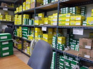 供應(yīng)INA滑塊KWE30H-G4-V1 東莞INA滑塊經(jīng)銷(xiāo)商_五金、工具_(dá)世界工廠網(wǎng)中國(guó)產(chǎn)品信息庫(kù)